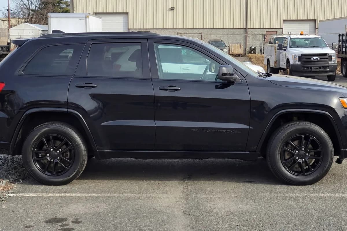 Trim Restoration — Jeep Grand Cherokee — after